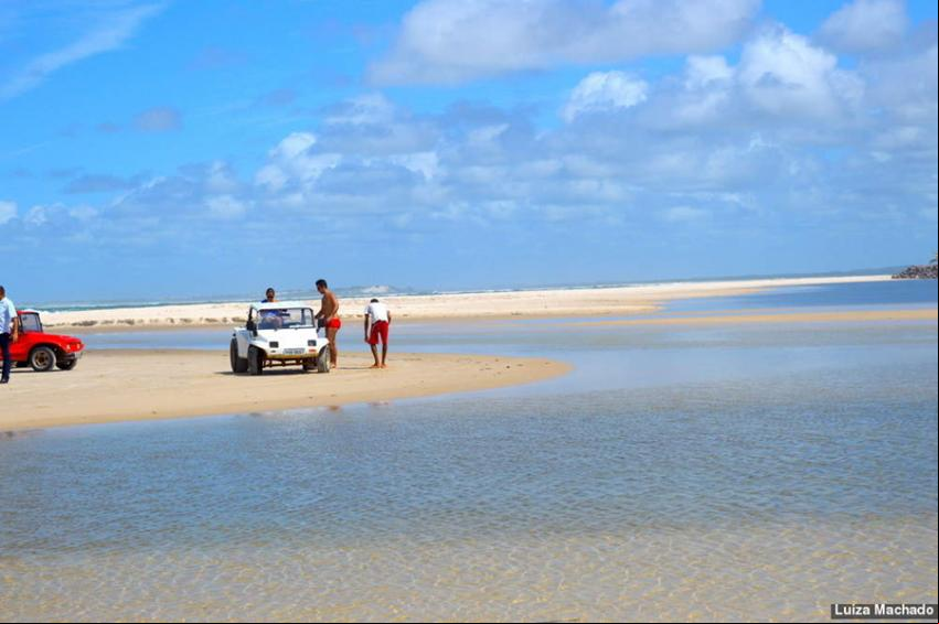 Praia do Saco - Foto: Luiza Machado Praia do Saco - Foto: Luiza Machado