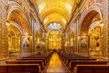 Interior da Igreja da Companhia de Jesus - Foto: Diego Delso